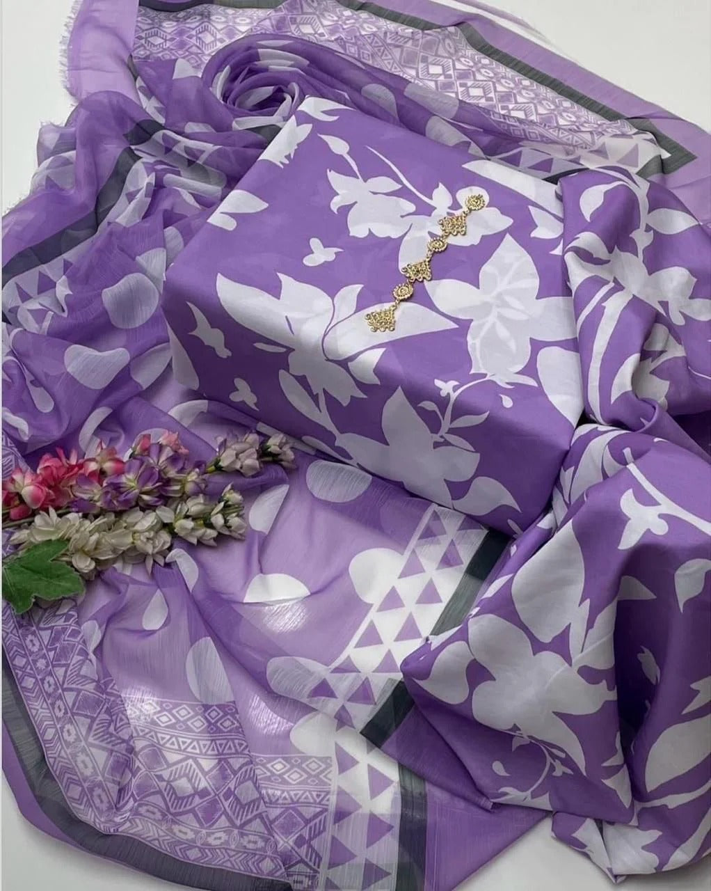"2025 Swiss Digital Floral 3-Piece Lawn Suit with Silk Dupatta"