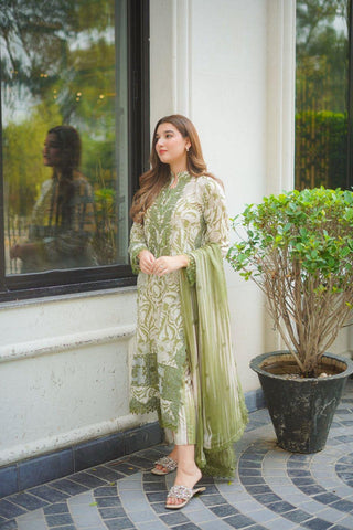 Aneela’s – Lawn & Chiffon Collection Design Code: A-297