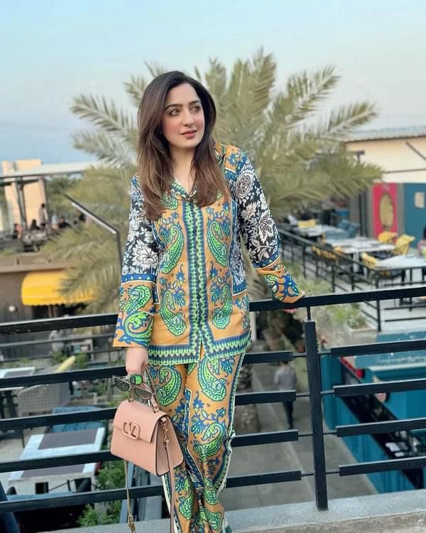 DIGITAL PRINT 3PC SILK UNSTITCHED SUIT