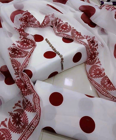 2026 Swiss Digital Floral 3-Piece Lawn Suit with Silk Dupatta"