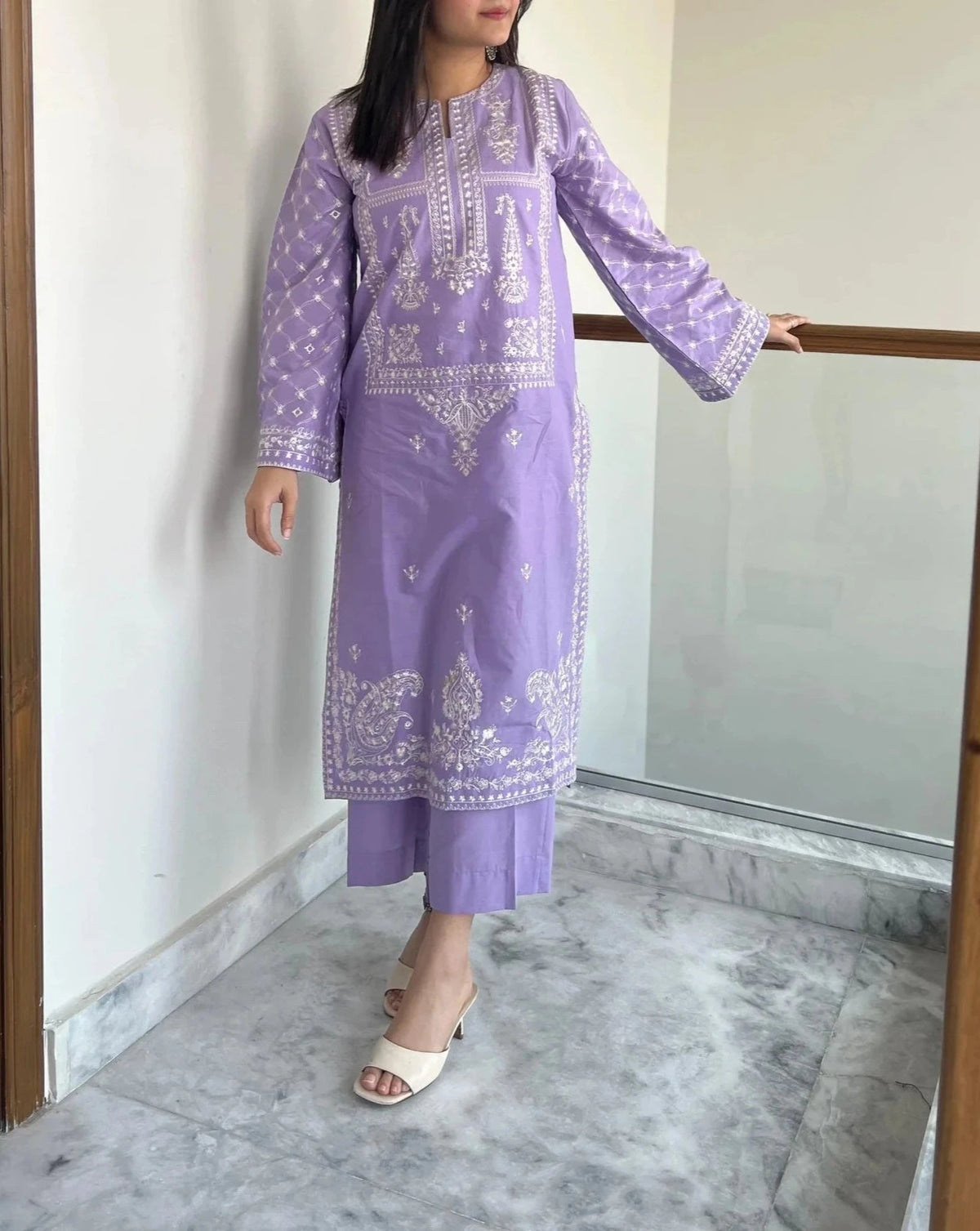 BAREEZE -2PC LAWN EMBROIDERED SHIRT AND DYED TROUSER