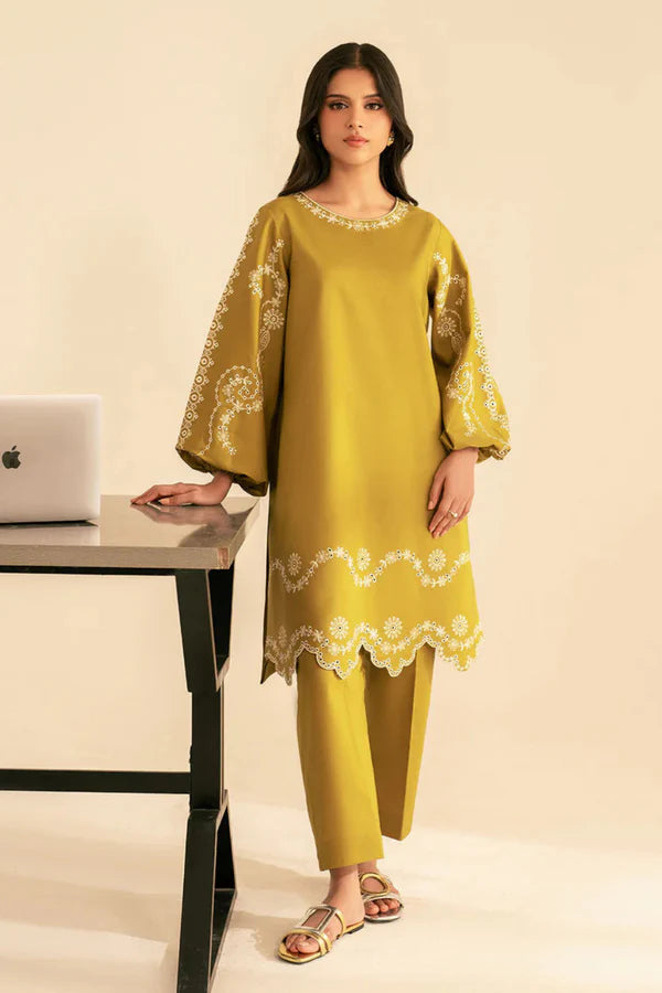 -2PC LAWN CHICKEN EMBROIDERED SHIRT AND EMBROIDERED TROUSER